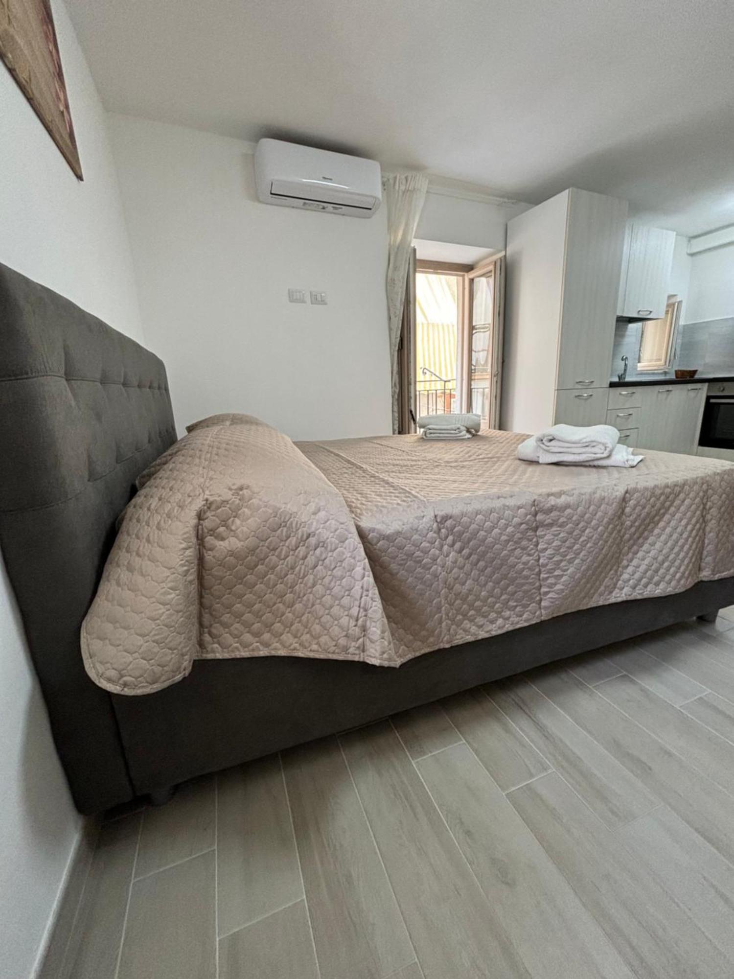 דירות צ'פאלו House Nonna Pina מראה חיצוני תמונה